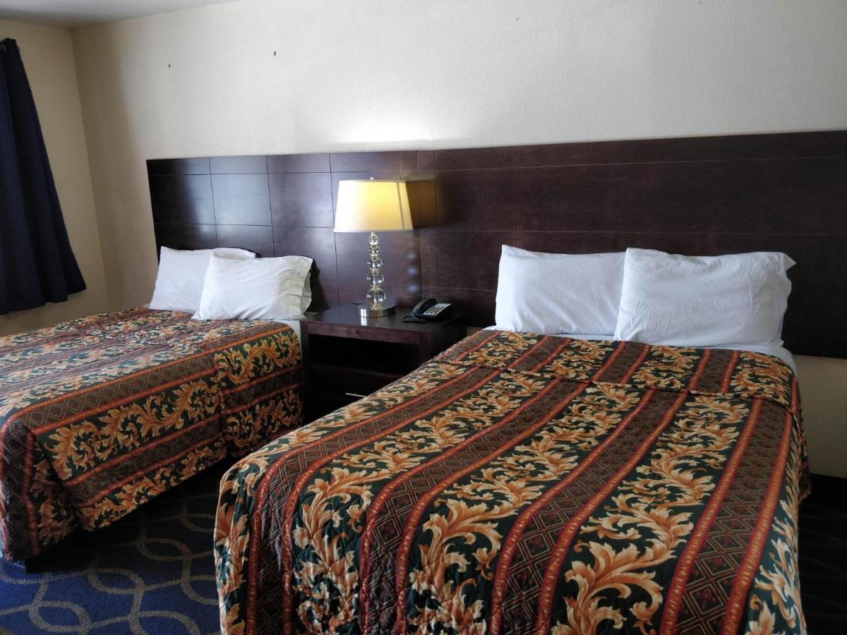 Holiday Motel Oakdale Ngoại thất bức ảnh